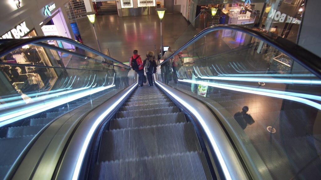Escalators4